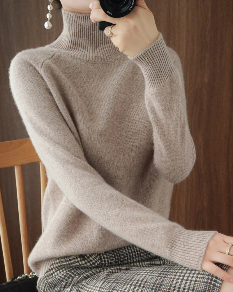 Drune | Einfarbiger Pullover mit Hohem Kragen und Langen Ärmeln