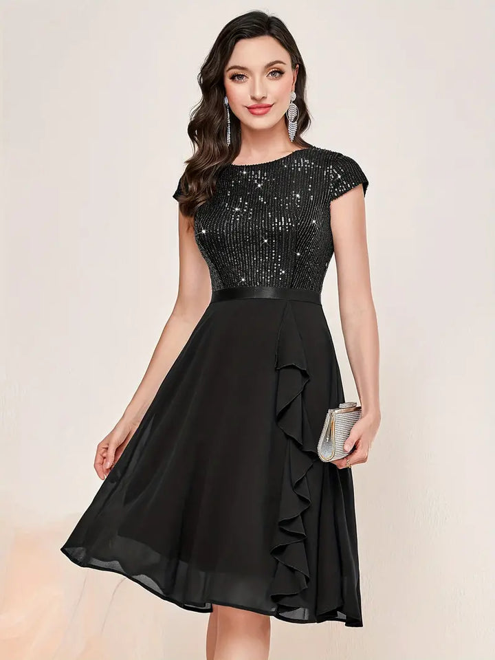 Drune | Elegantes Kleid mit Kurzen Ärmeln, Pailletten und Rüschen
