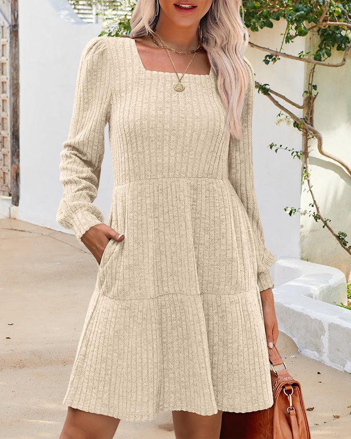 Drune | Damenkleid mit Quadrat Ausschnitt Laternenärmeln und Rippstruktur