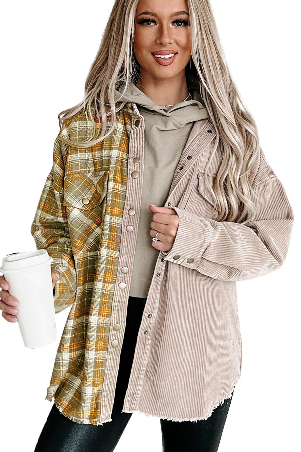 Drune | Zweiseitige Hemdjacke Karomuster und Corddesign Stil und Komfort