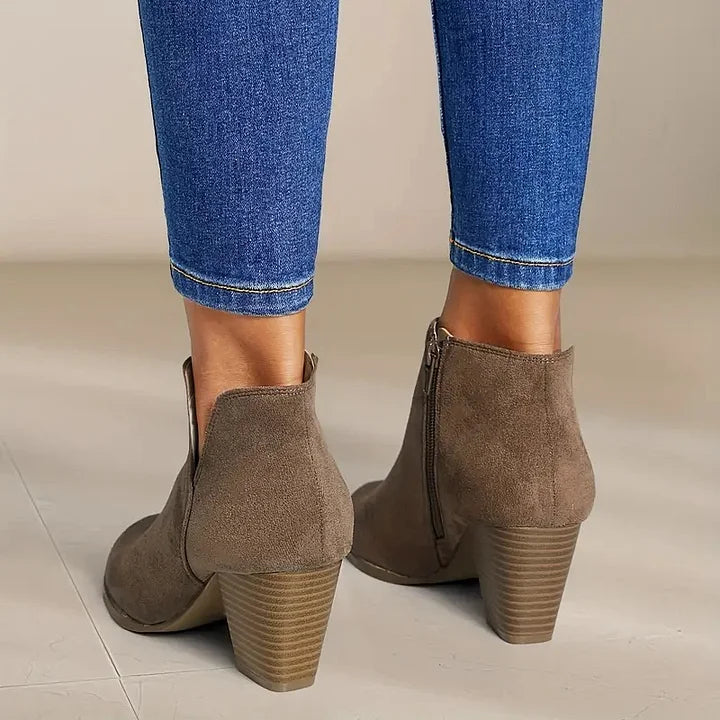 Drune | Bequeme und modische orthopädische Schuhe.