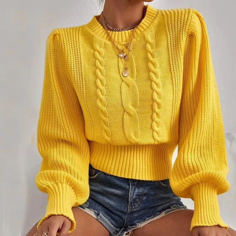Drune | Cozy knit sweater with stylish chain detail