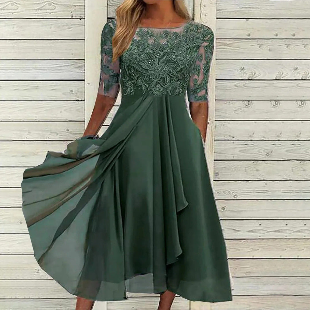 Drune | Elegantes Handgefertigtes Spitzenkleid
