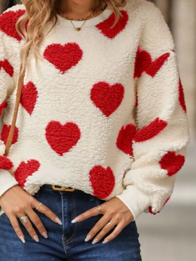 Drune | Cozy knit sweater with heart pattern for winter elegance