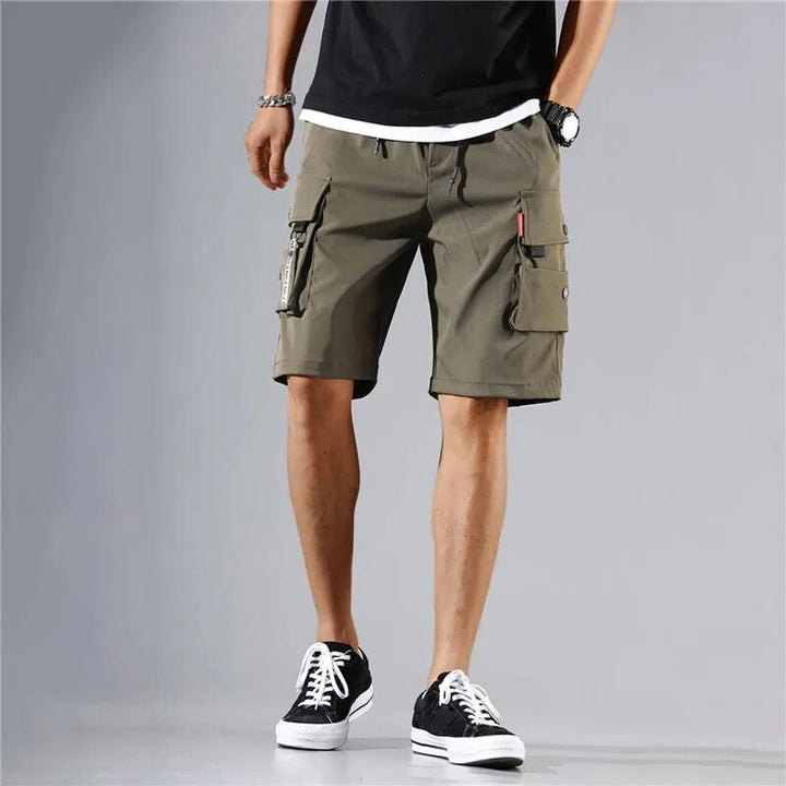 Drune - Baggy Shorts mit mehreren Taschen