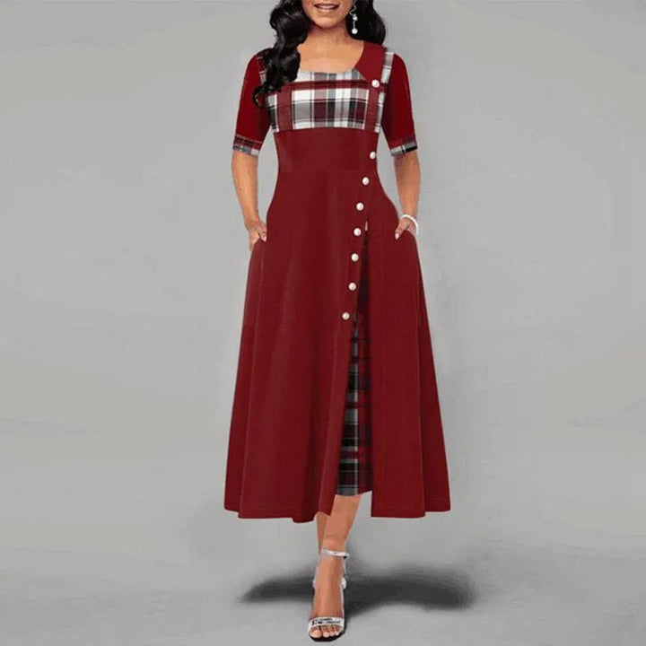 Drune - Kariertes Kleid mit halben Ärmeln