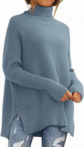 Drune | Moderner blauer Schlitz-Turtleneck-Strickpullover mit Fledermausärmeln Ideal für den Winter