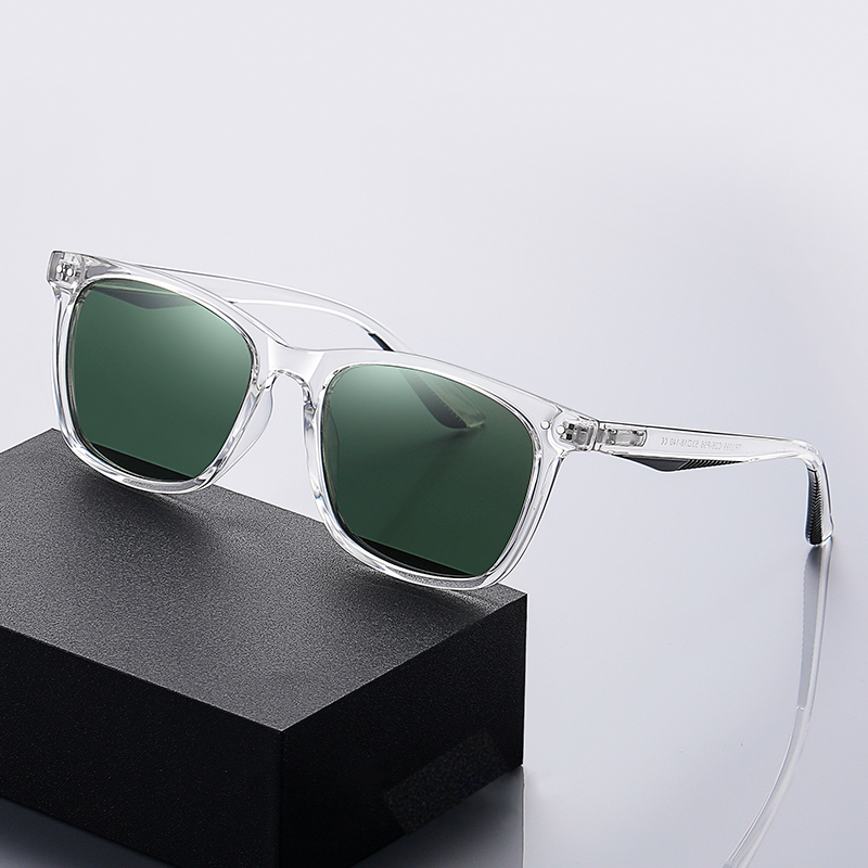 Drune | Klassische Sonnenbrille mit transparentem Rahmen