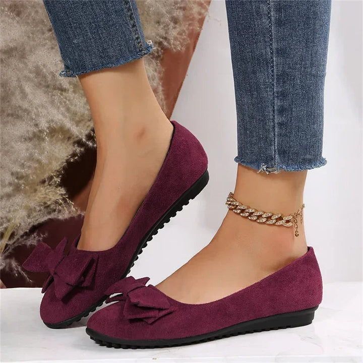 Drune | Wildleder Slip-On Ballerinas mit Schleife