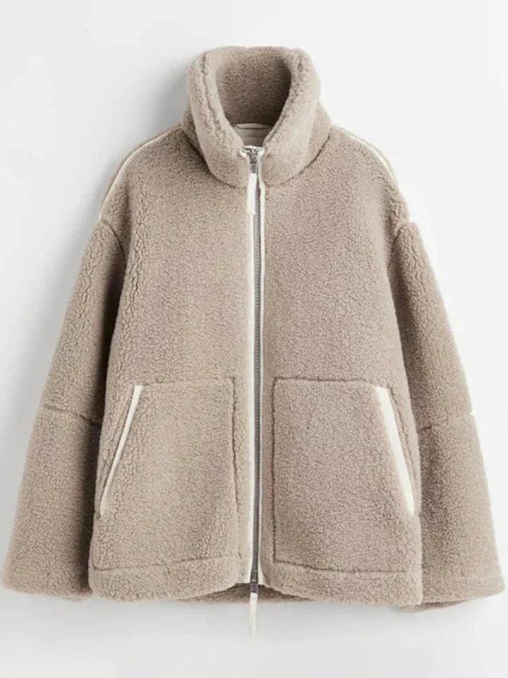 Drune | und Kaffee Lammwolljacke für Damen - fluffig und trendy
