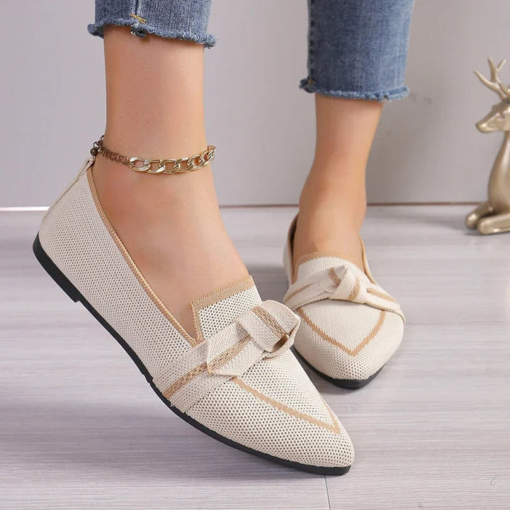 Drune | Schicke Flache Schuhe mit Spitze und Schleifendetail