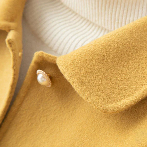 Drune | Kurze Jacke mit klassischem Schnitt