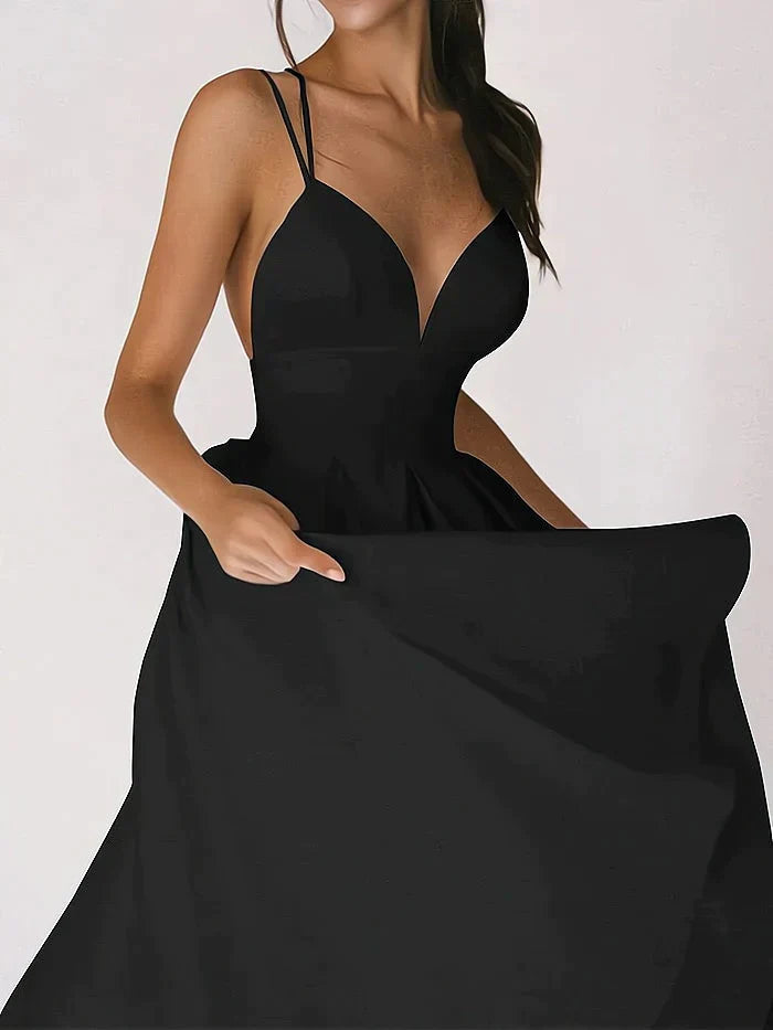 Drune - Elegantes Kleid mit V-Ausschnitt
