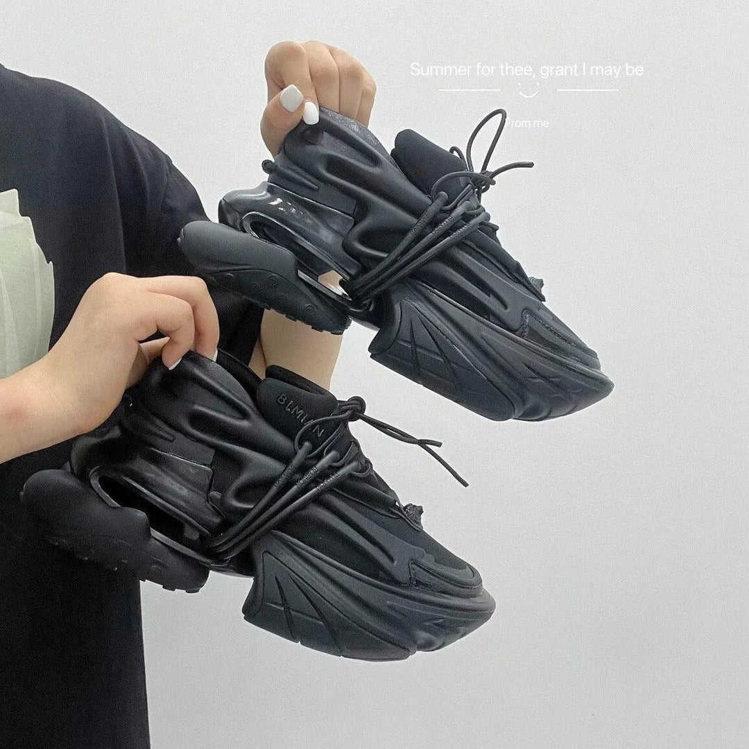 Drune | Sneakers Sportive mit Oversize-Sohle