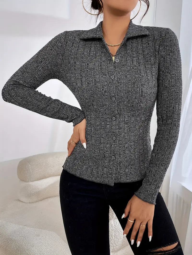 Drune | Taillierte Jacke mit Kragen und Knöpfen