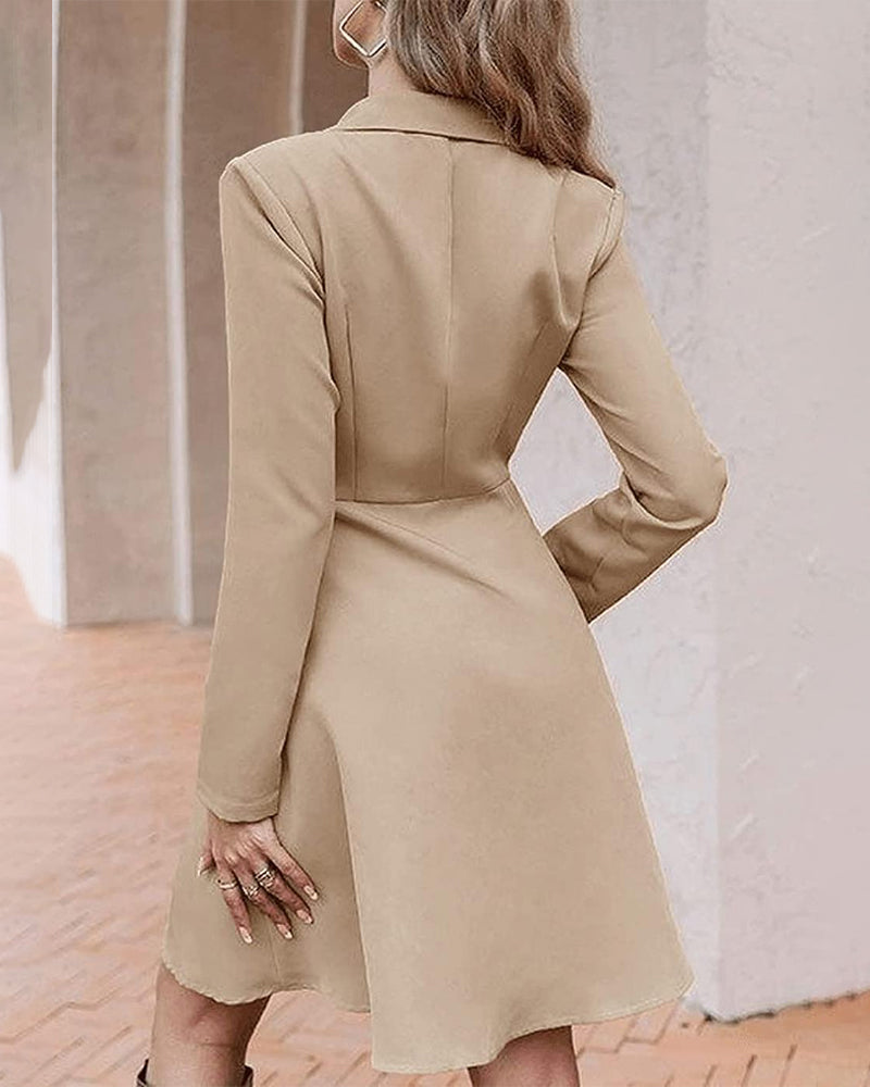 Drune | Kleid mit Knopfrevers