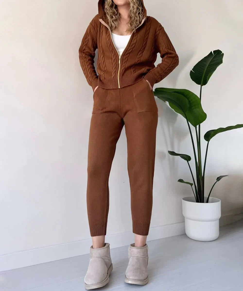Drune | Satz Aus Twist Jacquard Pullover und Strickjacke
