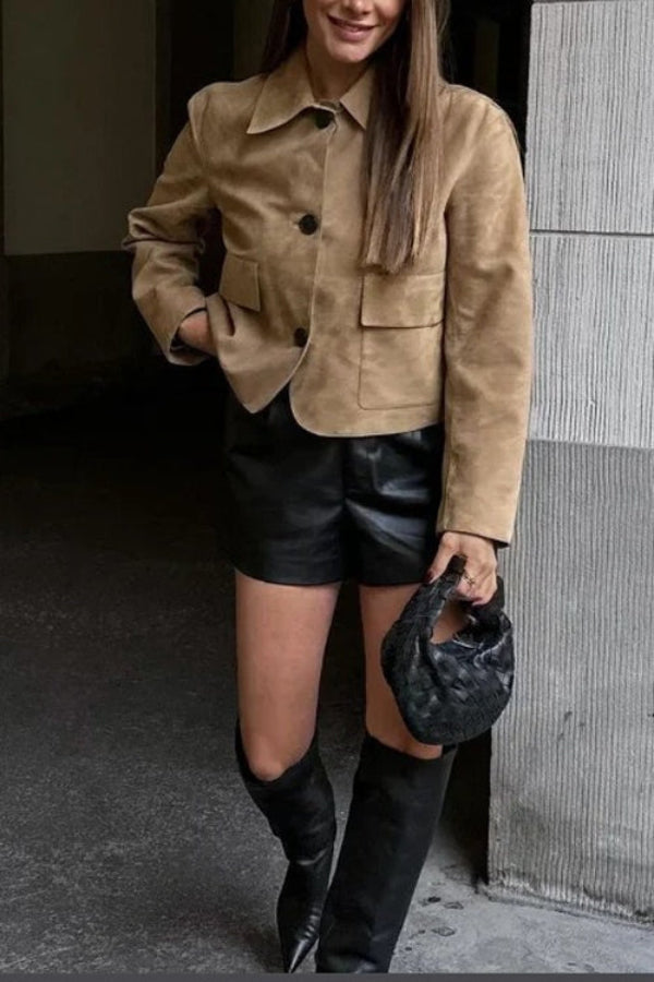 Drune | Knopfverschluss Pocket Faux Suede Crop Jacke