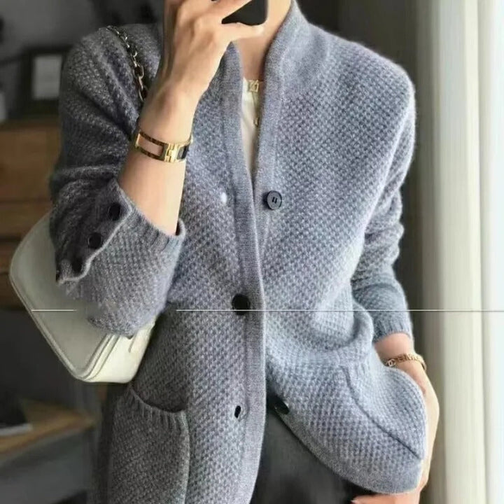 Drune | Strickjacke - Gestricktes Muster - Knopfverschluss - Hoher Kragen - Mit Taschen