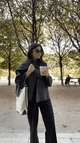 Drune | Elegante Cape Jacke Zeitloser Stil und Vielseitige Eleganz