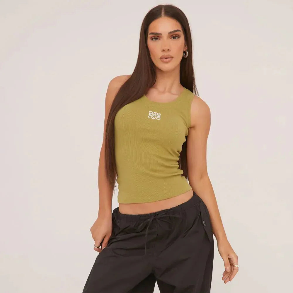 Drune | Geripptes Tanktop mit zarter Stickerei