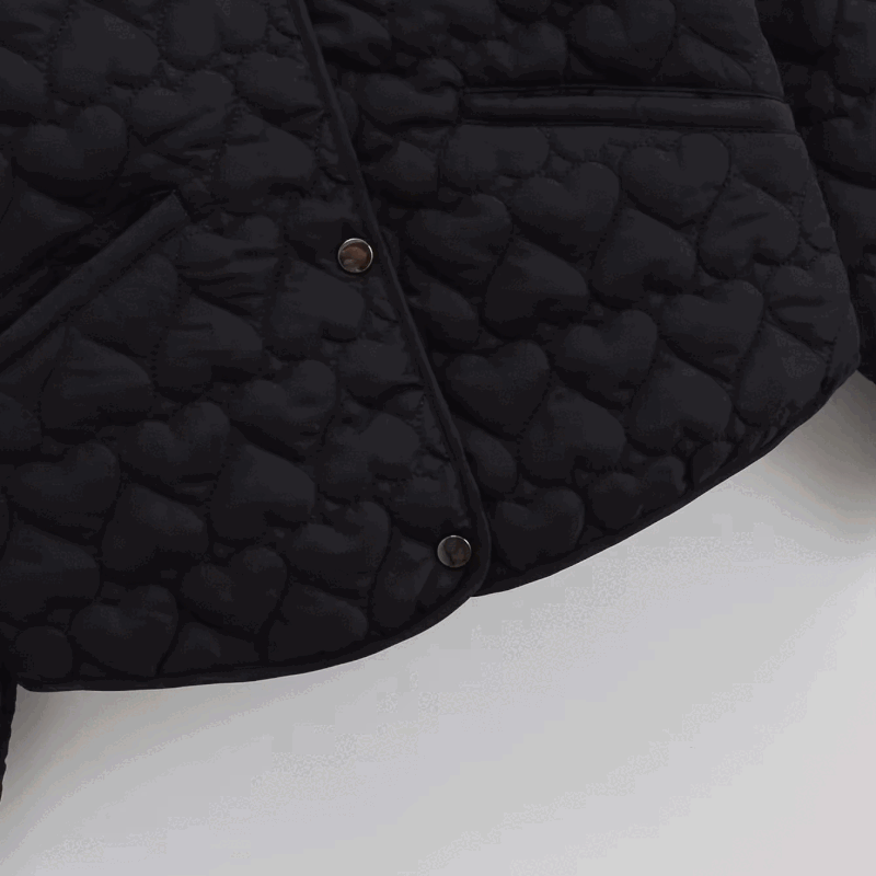 Drune | Steppjacke mit Herzen – Leichter Puffer mit Druckknöpfen