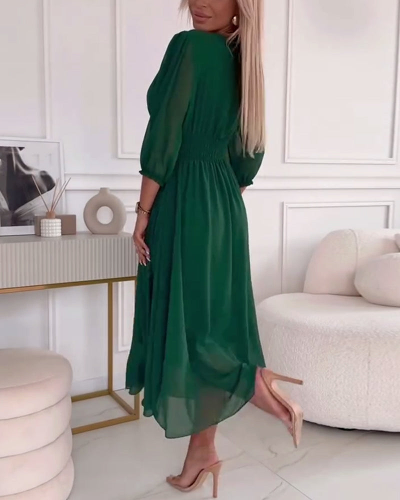 Drune | Unifarbenes Tailliertes Kleid mit V-Ausschnitt