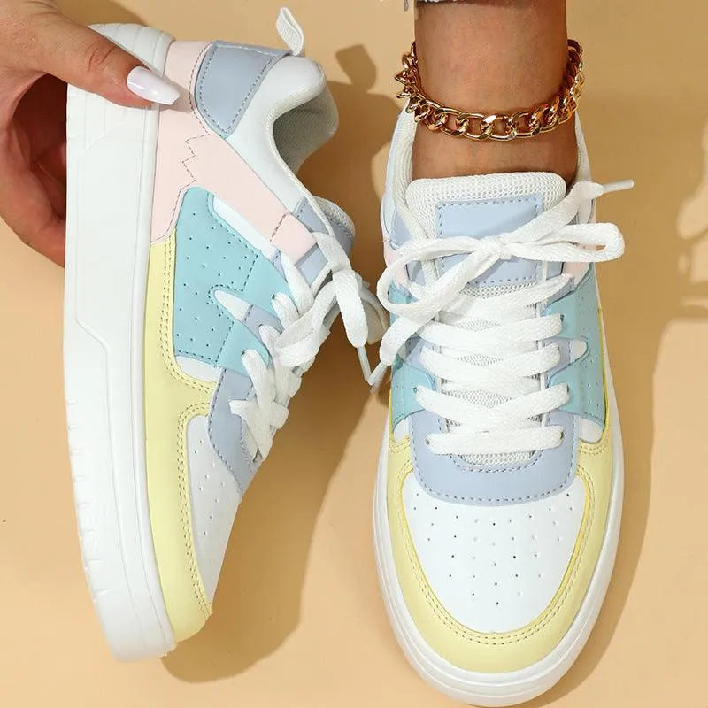 Drune | Sneakers mit weichem Plateau