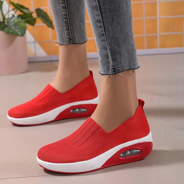 Drune | Atmungsaktive Slip on Sneaker Mit Ergonomischer Sohle Für Damen