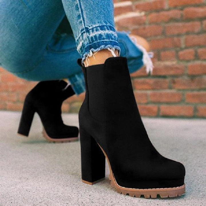 Drune | Stiefeletten - Absatzstiefel mit Plateausohle und modernem Design