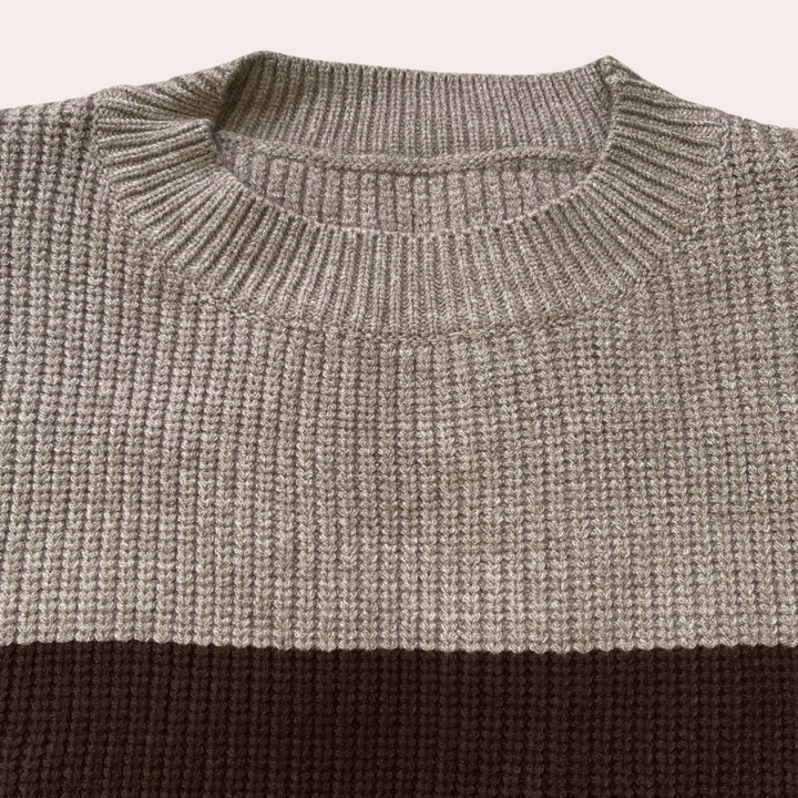Drune | Strickpullover mit Ausschnitten an den Ärmeln