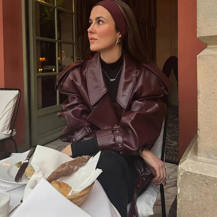 Drune | Kurzjacke Aus Luxuriösem Bordeaux Glänzendem Leder