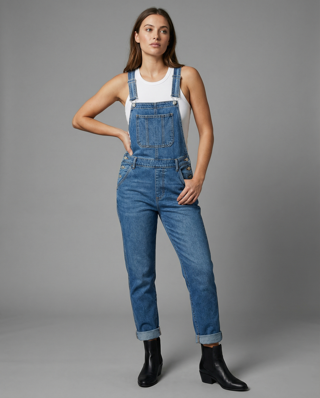 Damen Jeans Latzhose Oversized mit tiefen Taschen