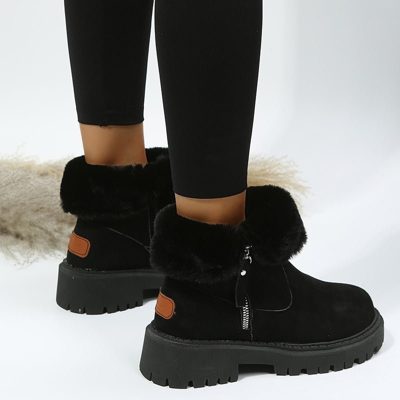 Drune | Damen Stiefeletten - gefütterte Wildlederstiefel mit Reißverschluss und Fellkragen