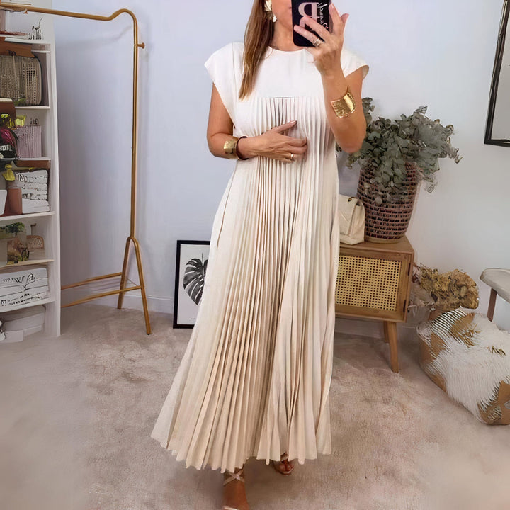 Drune | Schicke Plissierte Sommerkleid Mit Einer Schmeichelhaften Passform