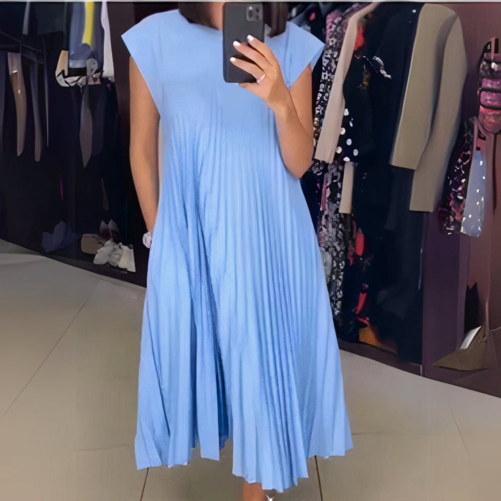 Drune | Schicke Plissierte Sommerkleid Mit Einer Schmeichelhaften Passform