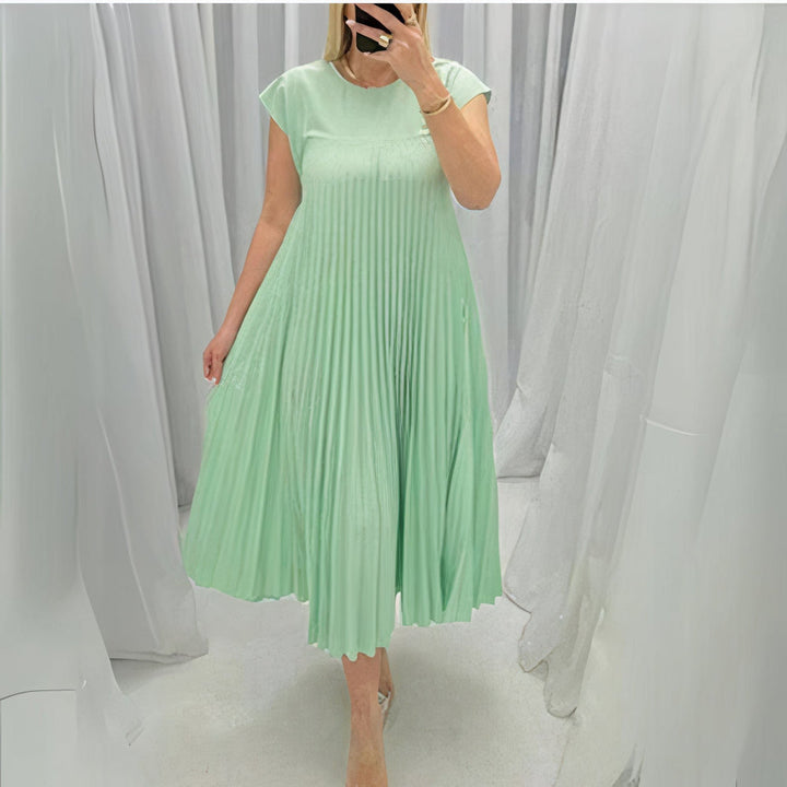 Drune | Schicke Plissierte Sommerkleid Mit Einer Schmeichelhaften Passform