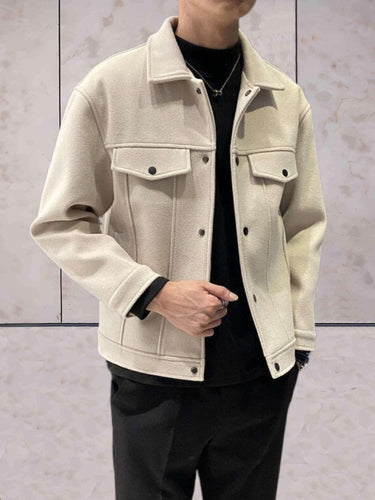 Drune | Einfache Jacke Mit Knopfverschluss Und Brusttaschen