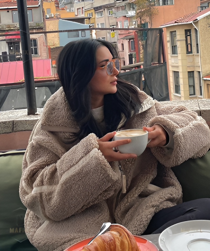 Drune | Douillet Teddyjacke Crème für eleganten Komfort