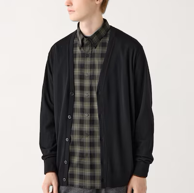 Drune | Merino Strickjacke V-ausschnitt