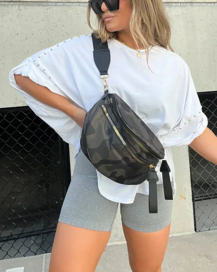 Drune | Oversized Nieten T-Shirt