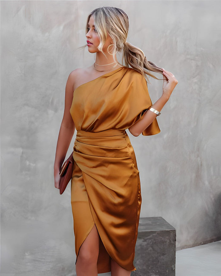 Drune Party Dress | Elegantes Abendkleid mit einer Schulterpartie