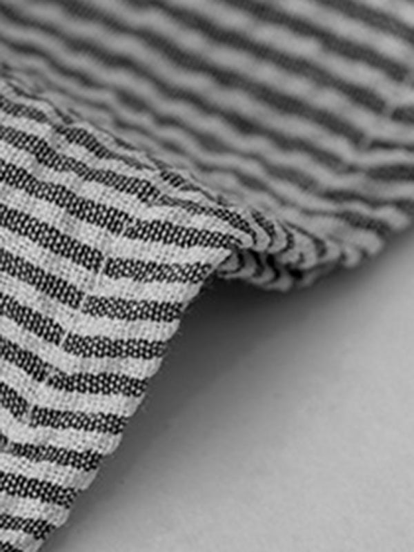 Drune | Elegantes Pendler-Oberteil mit offenen Knöpfen und Rüschen