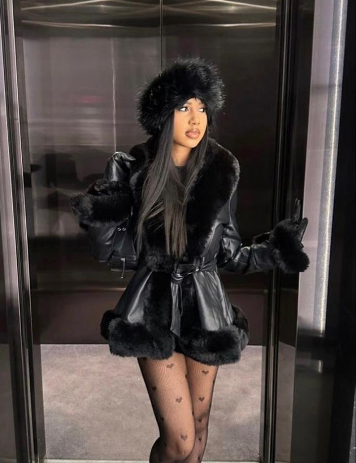Drune | Damen Winterjacke mit Kunstfell und Gürtel