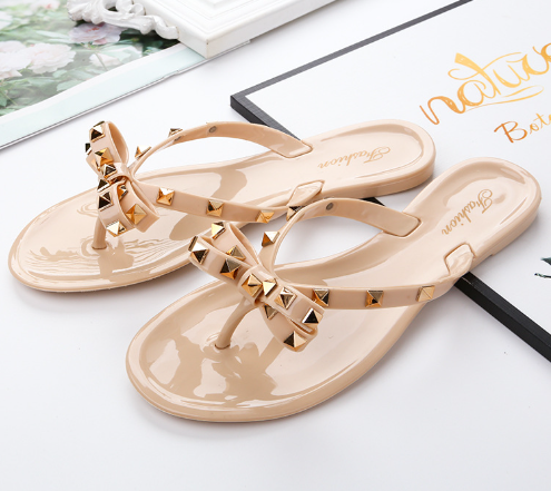 Drune | Nieten-Schleifenknoten Flip-Flops Sandalen