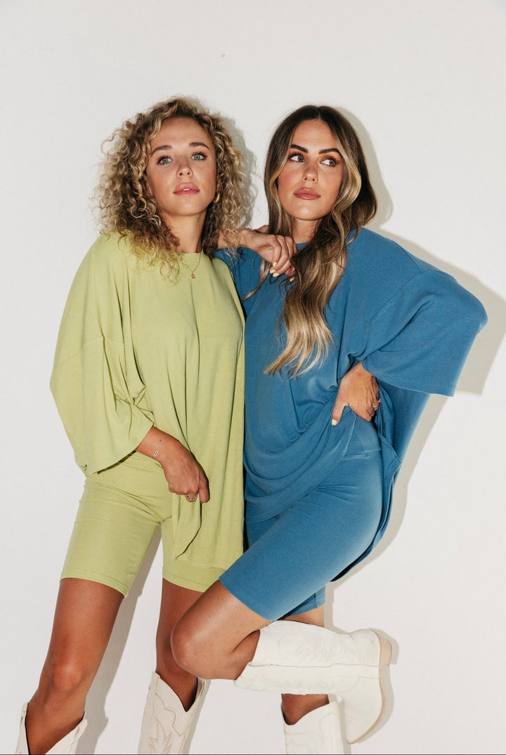 Drune | Damen Lounge Satz Mit Oversize T-shirt Und Biker Shorts