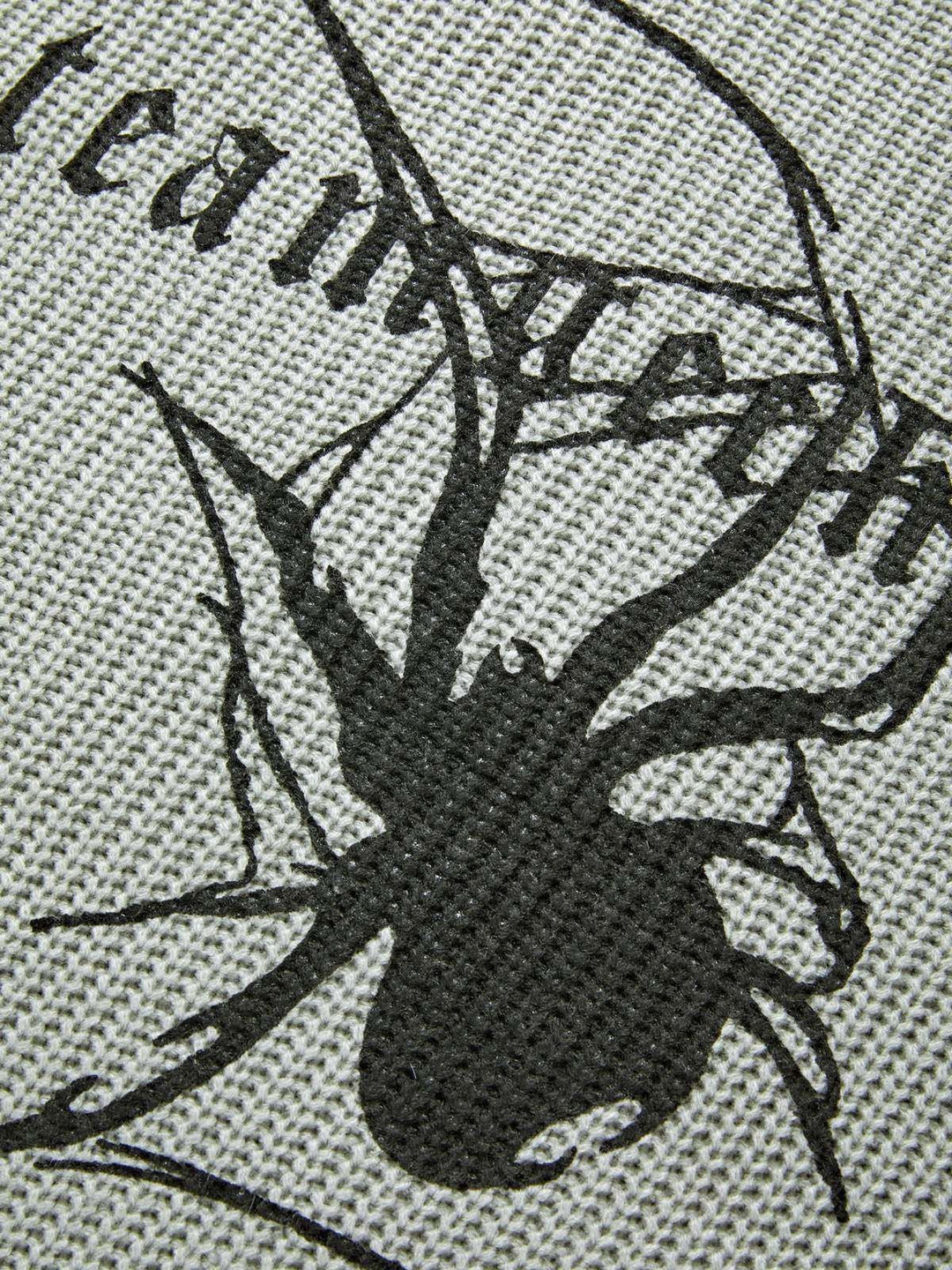 Drune | Punk geripptes Strickpullover mit bedruckter Spinne