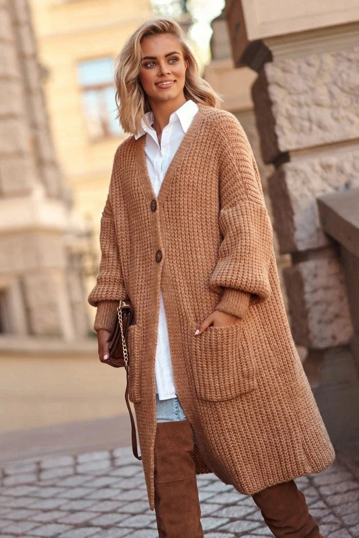 Drune | Strickmantel - Oversized Passform - Lange Länge - Knopfverschluss - Große Taschen