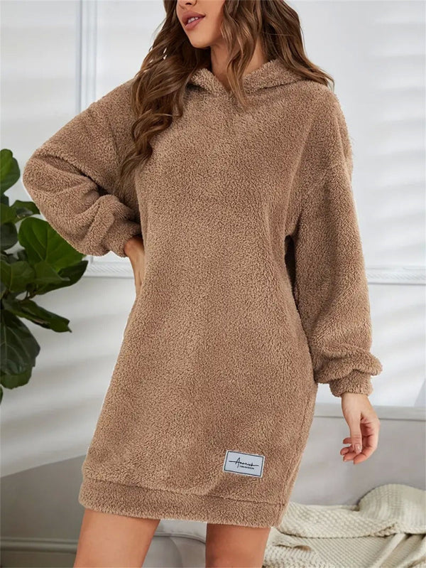 Drune | Übergröße Teddy Sweatkleid mit Kapuze