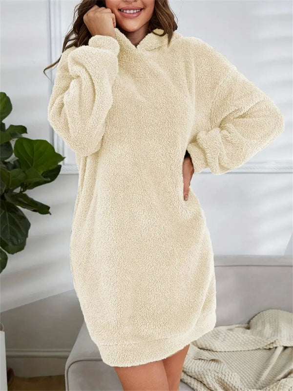 Drune | Übergröße Teddy Sweatkleid mit Kapuze